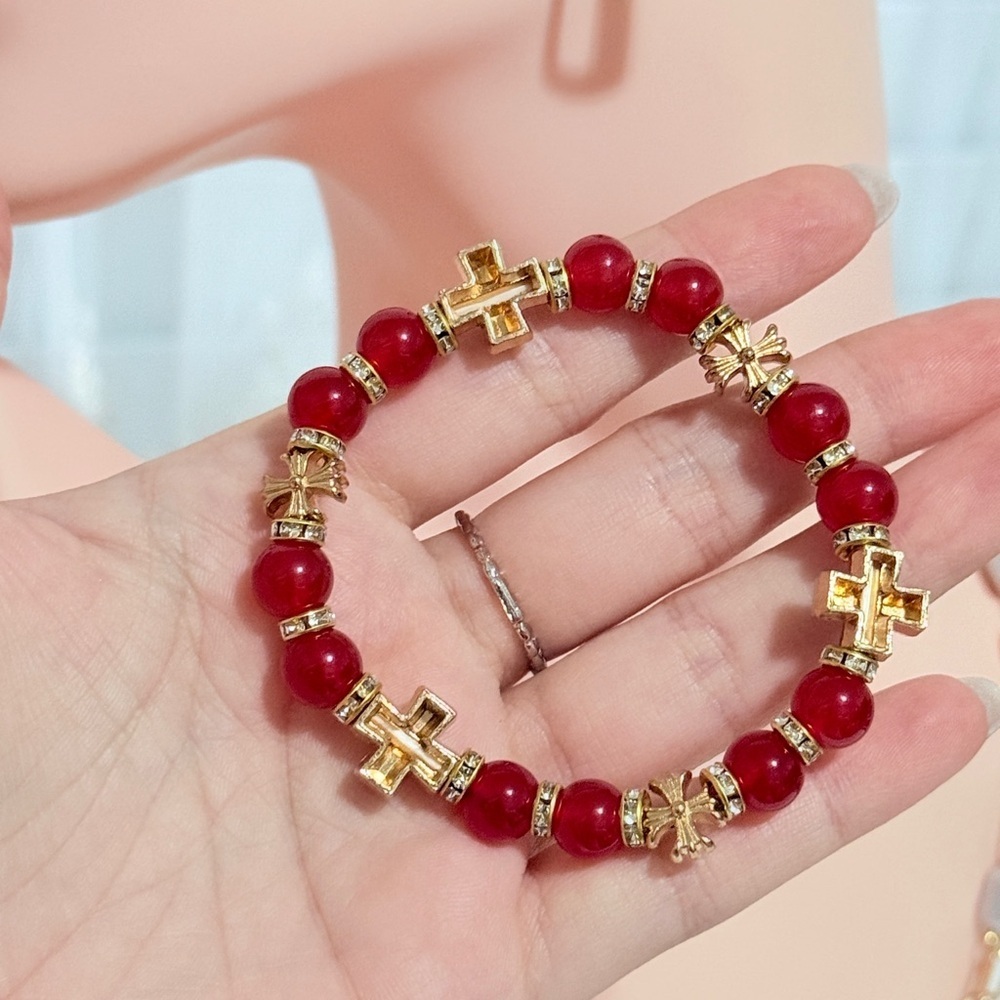 Red and Gold Beaded Bracelet - Picture 7 of 10